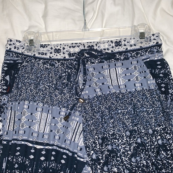 Blue and White Patterned Jogger Pants - Picture 4 of 5